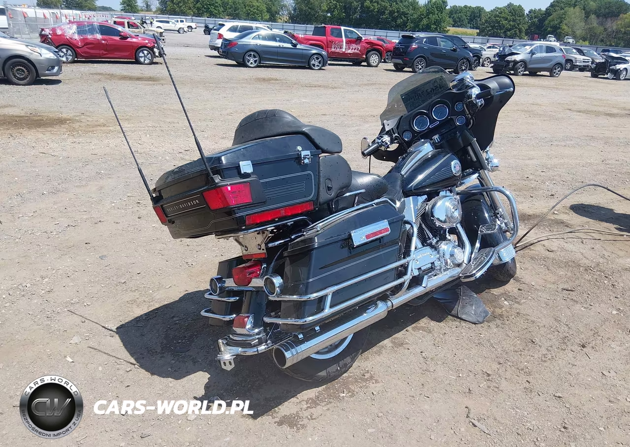 2004 Harley-Davidson Flhtcui VIN:1HD1FCW184Y612389 - 4