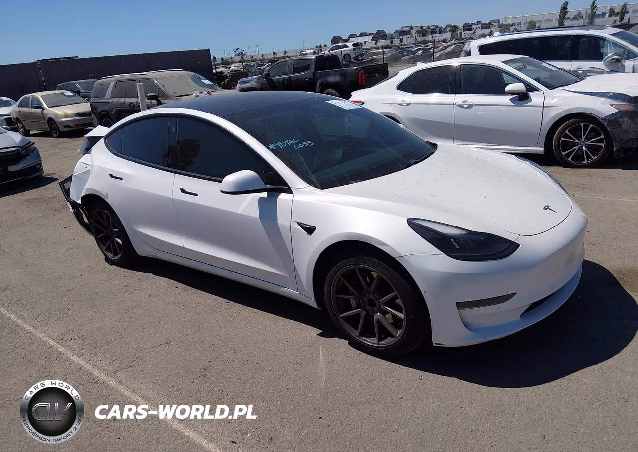 2021 Tesla Model 3 Standard Range Plus Rear-Wheel Drive – zdjęcie 1 z 21