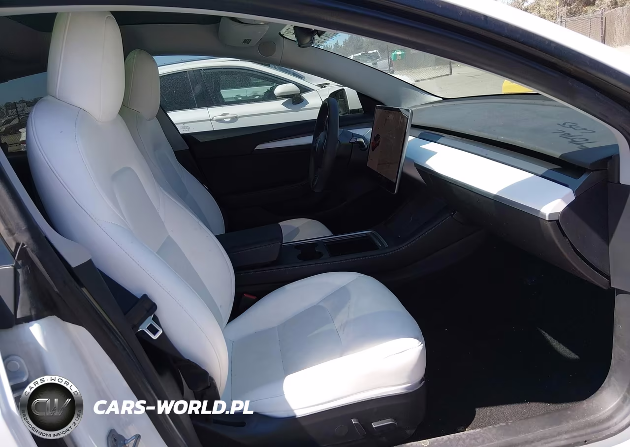 2021 Tesla Model 3 Standard Range Plus Rear-Wheel Drive VIN:5YJ3E1EA2MF018593 - 5