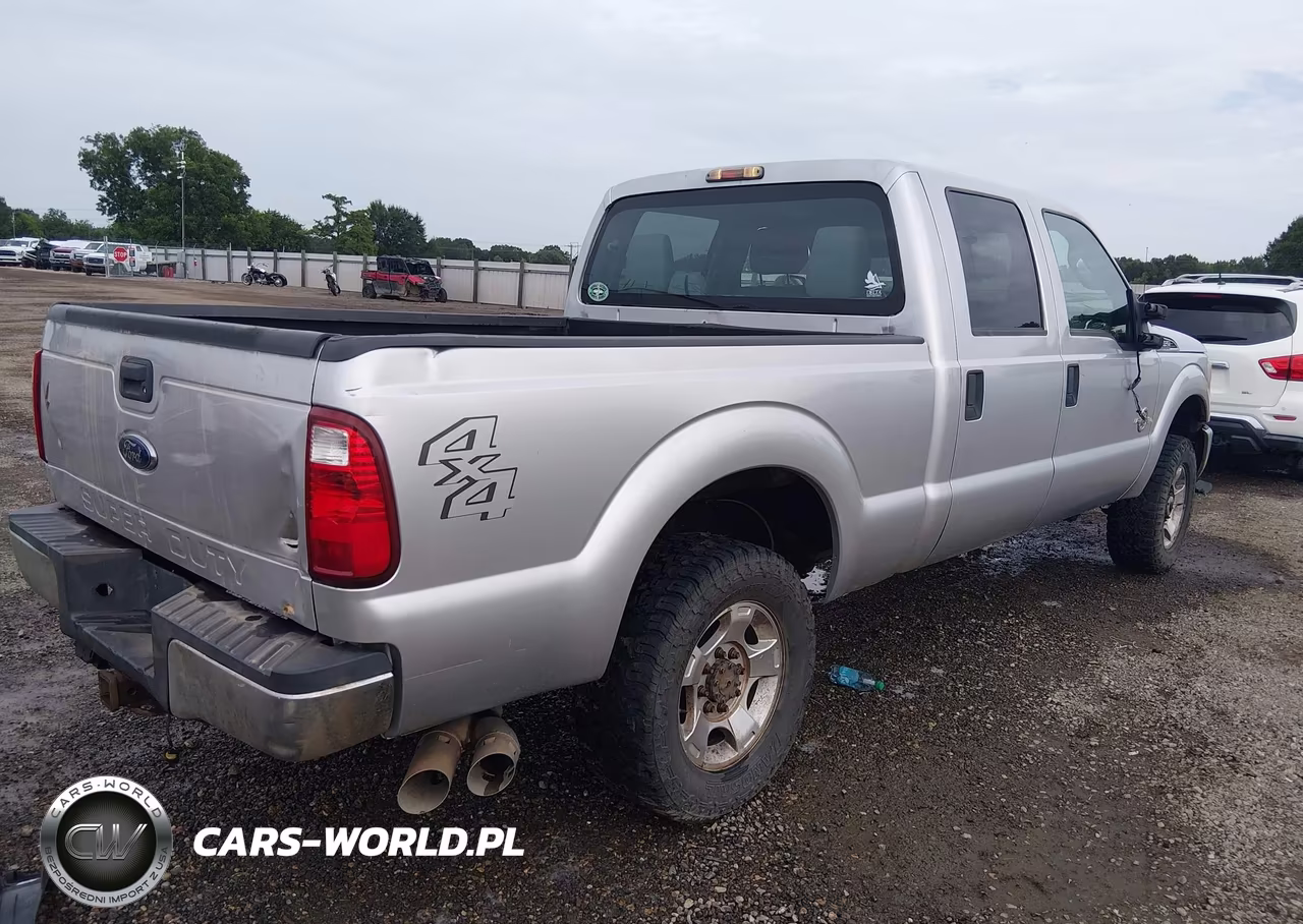 2016 Ford F-250 Xlt VIN:1FT7W2BTXGEC99557 - 4