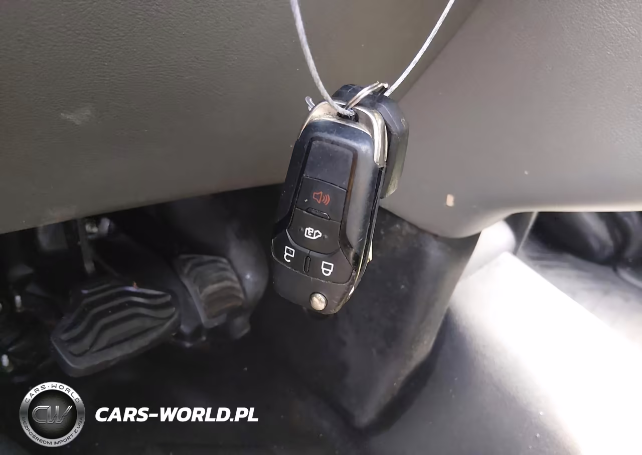 2020 Ford Transit-250 VIN:1FTBR1X87LKA87839 - 11