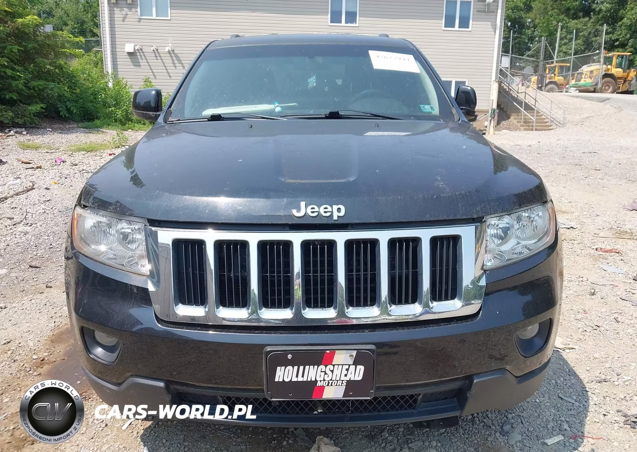 2013 Jeep Grand Cherokee Laredo VIN:1C4RJFAG6DC631522 - 12