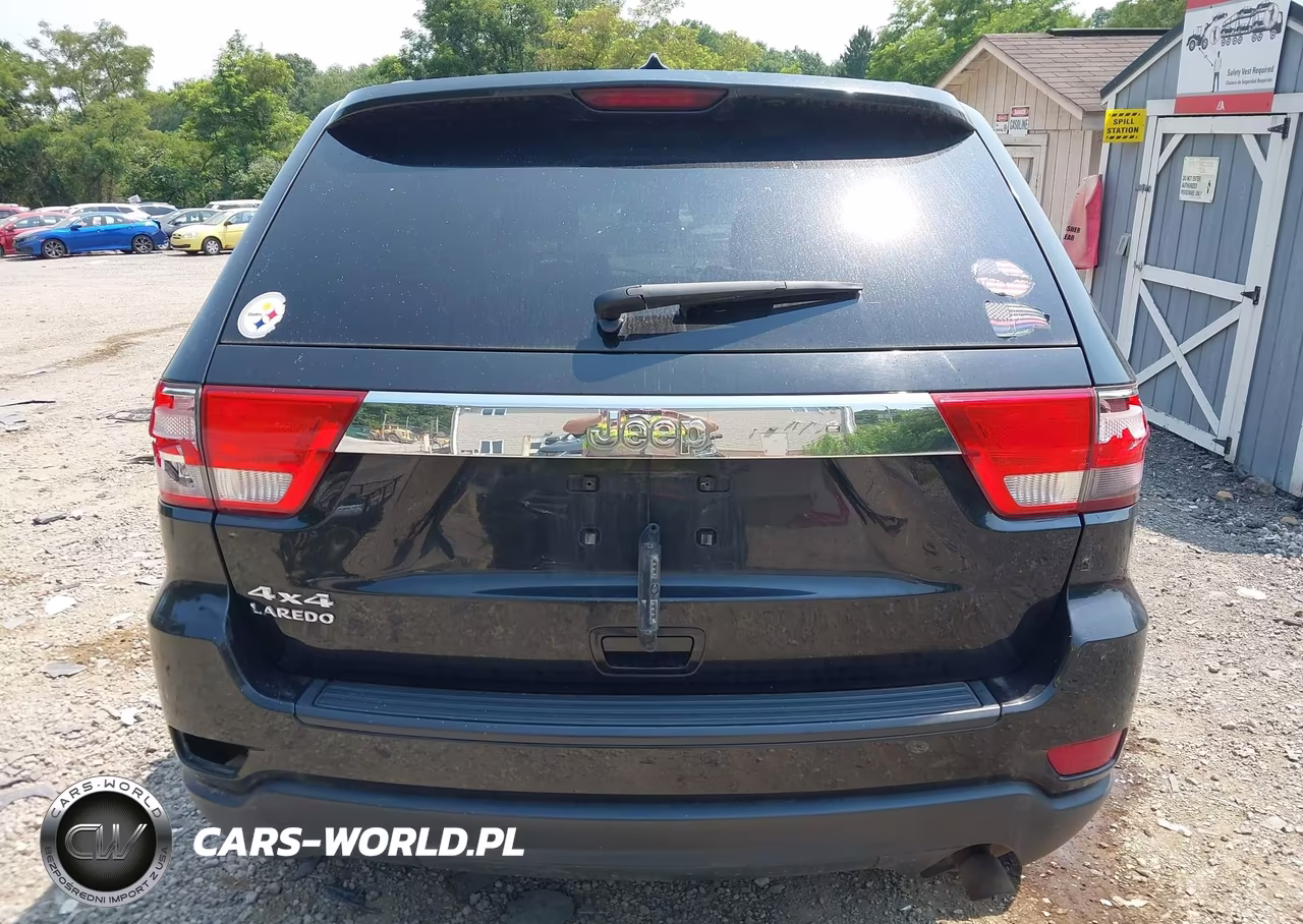 2013 Jeep Grand Cherokee Laredo VIN:1C4RJFAG6DC631522 - 16