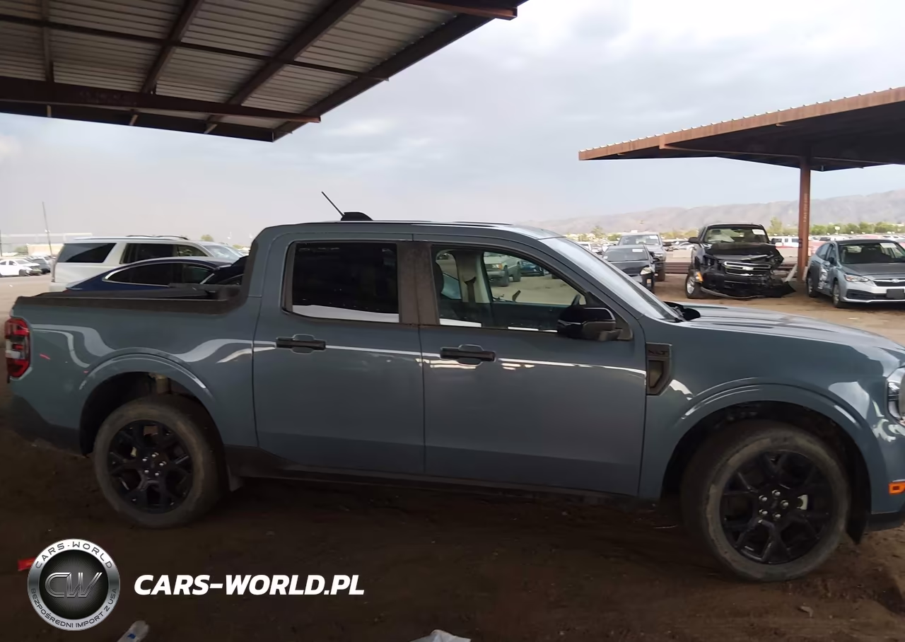 2025 Ford Maverick Xlt VIN:3FTTW8J38SRA32930 - 13