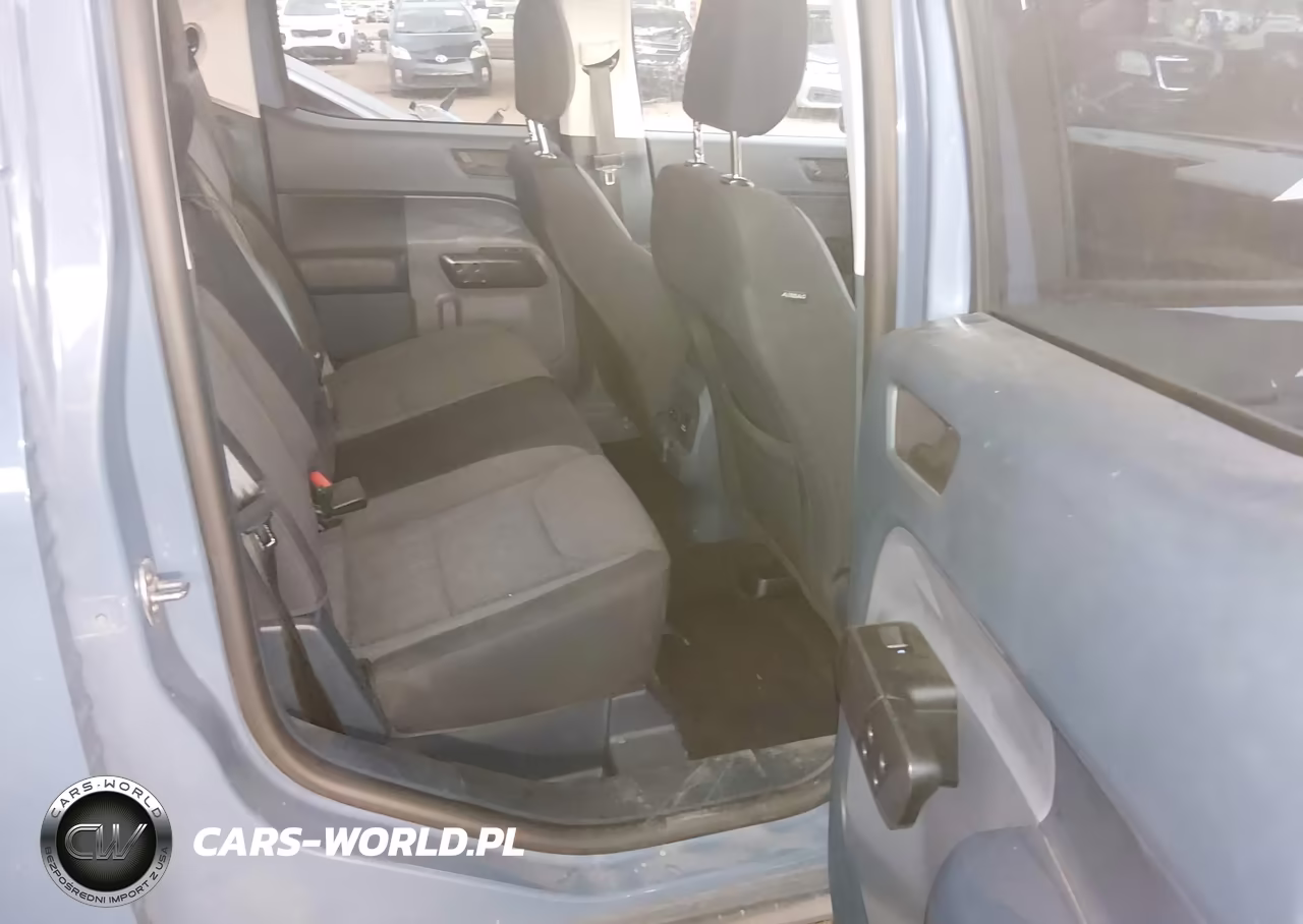 2025 Ford Maverick Xlt VIN:3FTTW8J38SRA32930 - 8