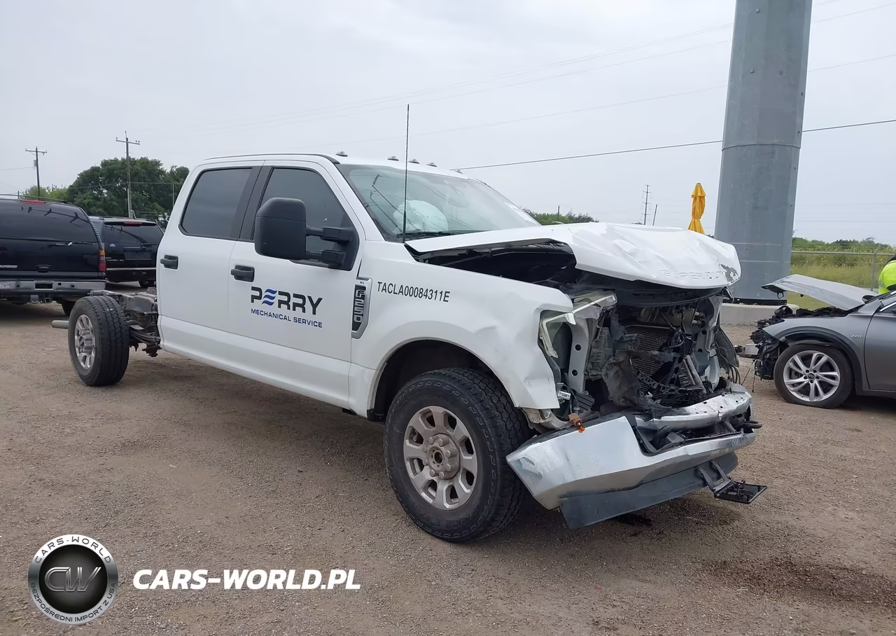 2021 Ford F-250 Xl – zdjęcie 1 z 17