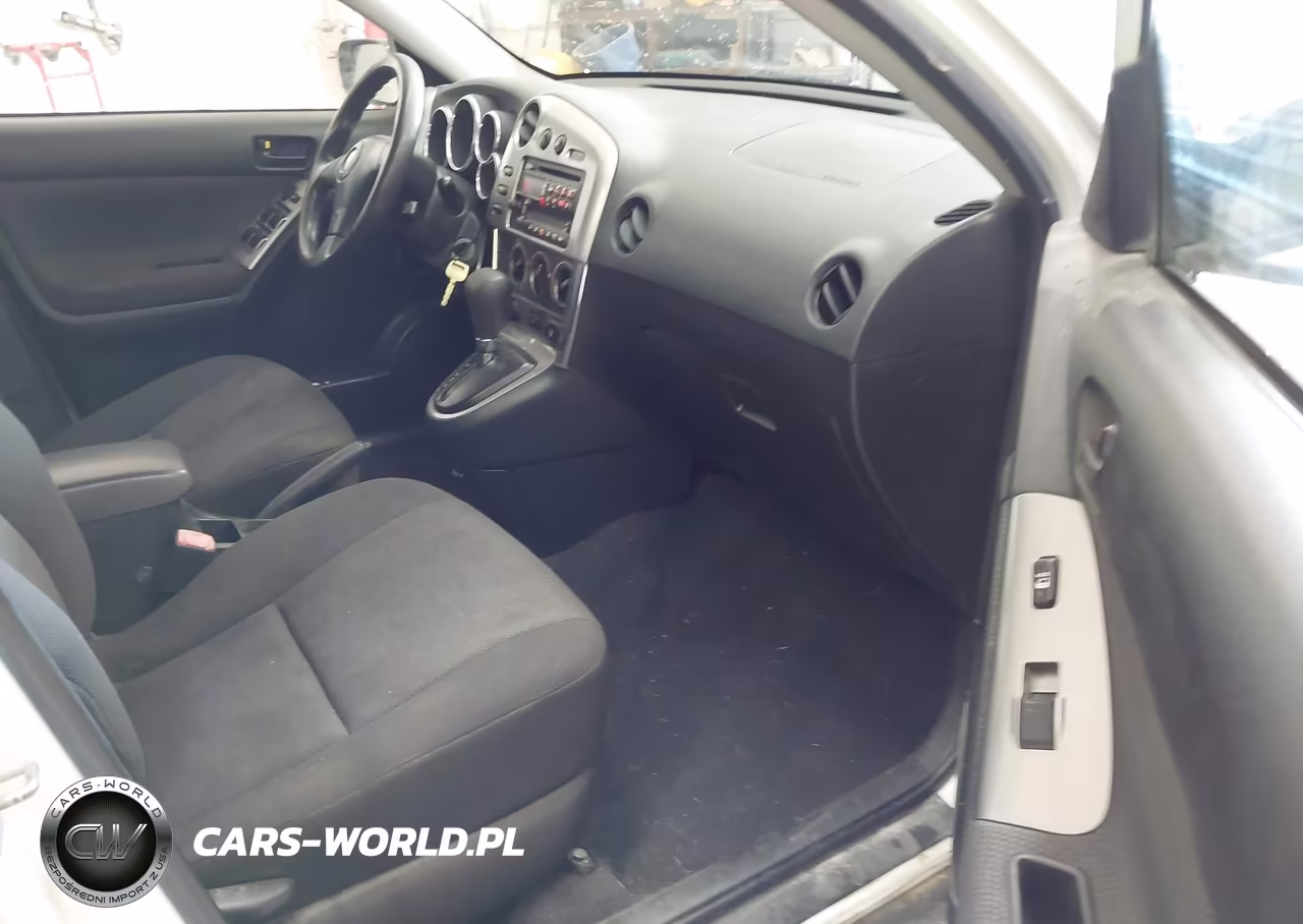 2008 Pontiac Vibe VIN:5Y2SL67878Z423678 - 5