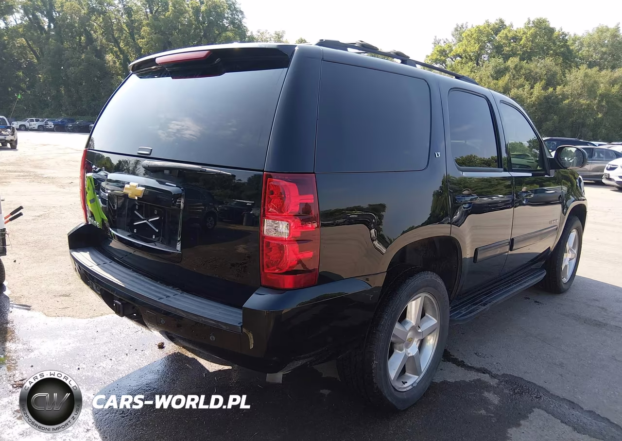 2014 Chevrolet Tahoe Lt VIN:1GNSKBE07ER246464 - 4
