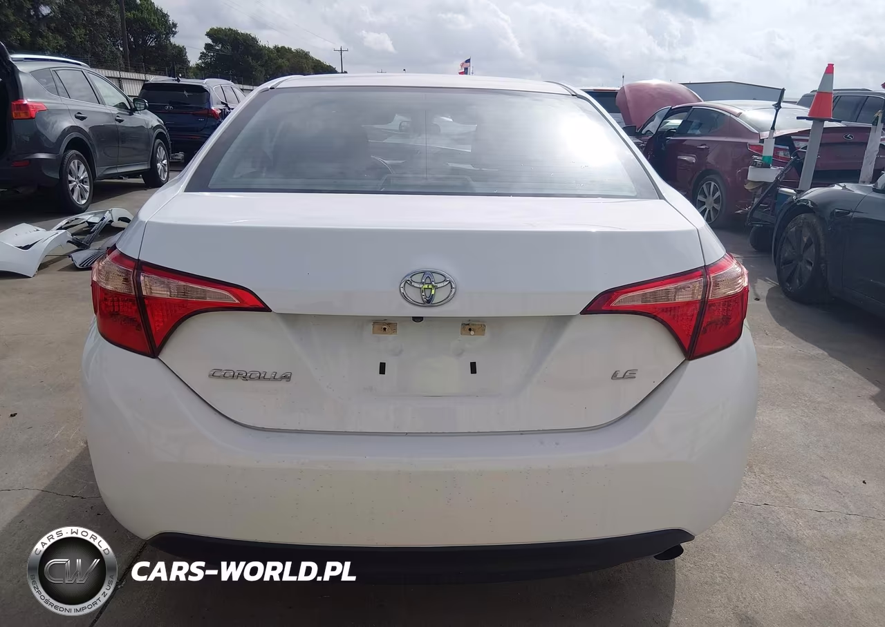 2019 Toyota Corolla Le VIN:5YFBURHE7KP884092 - 16