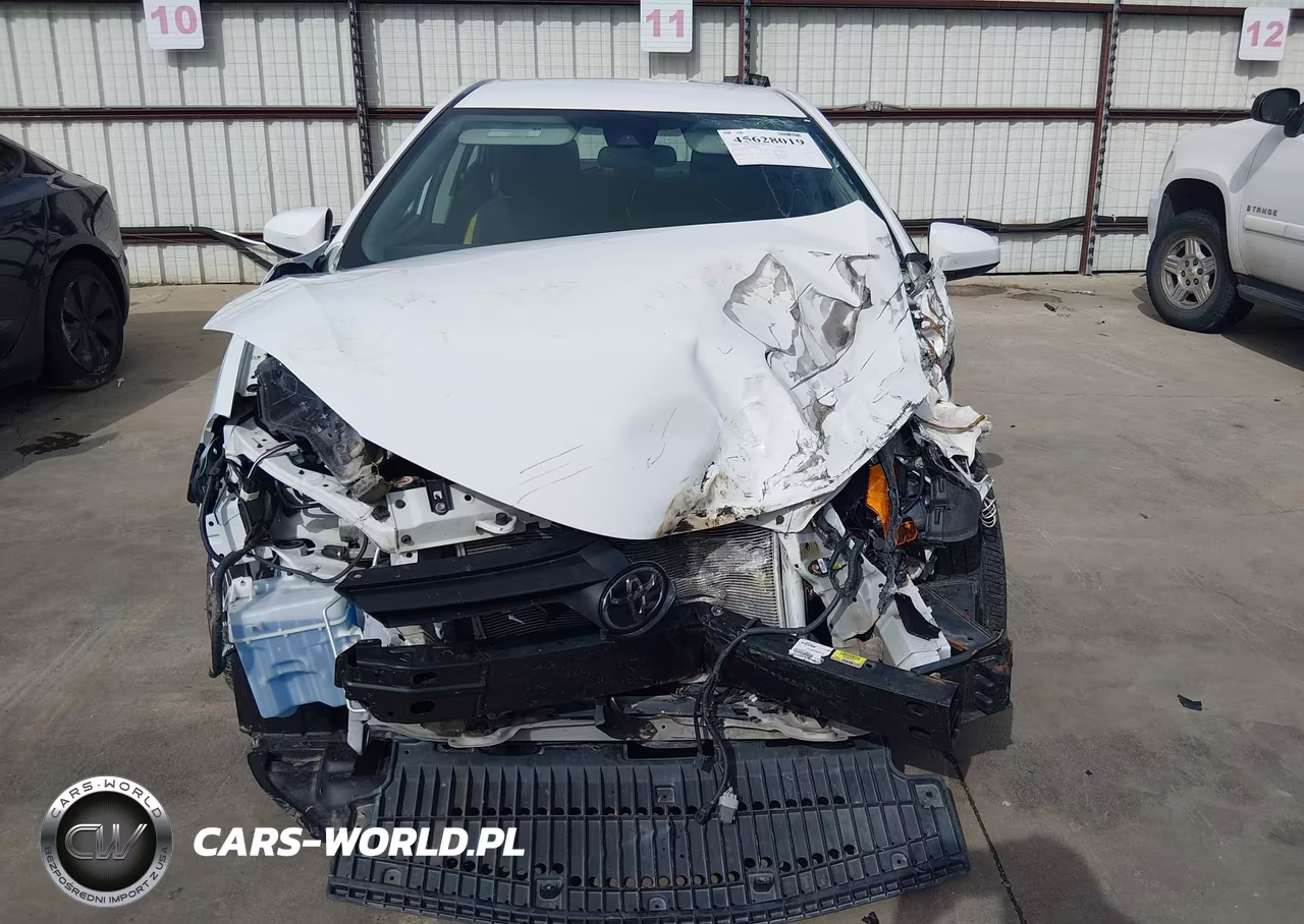 2019 Toyota Corolla Le VIN:5YFBURHE7KP884092 - 6