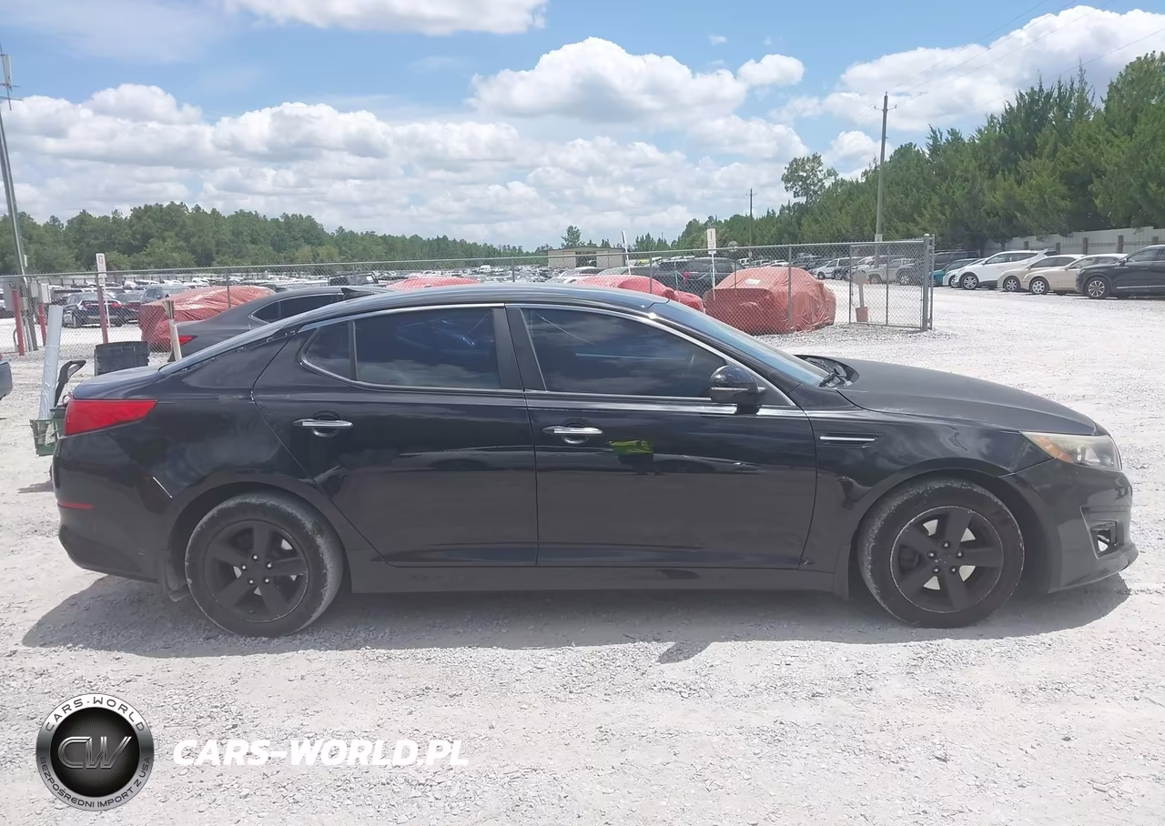 2015 Kia Optima Lx VIN:5XXGM4A75FG435724 - 13
