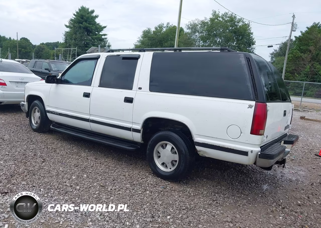 1999 Chevrolet Suburban Lt VIN:3GNEC16R0XG216825 - 3