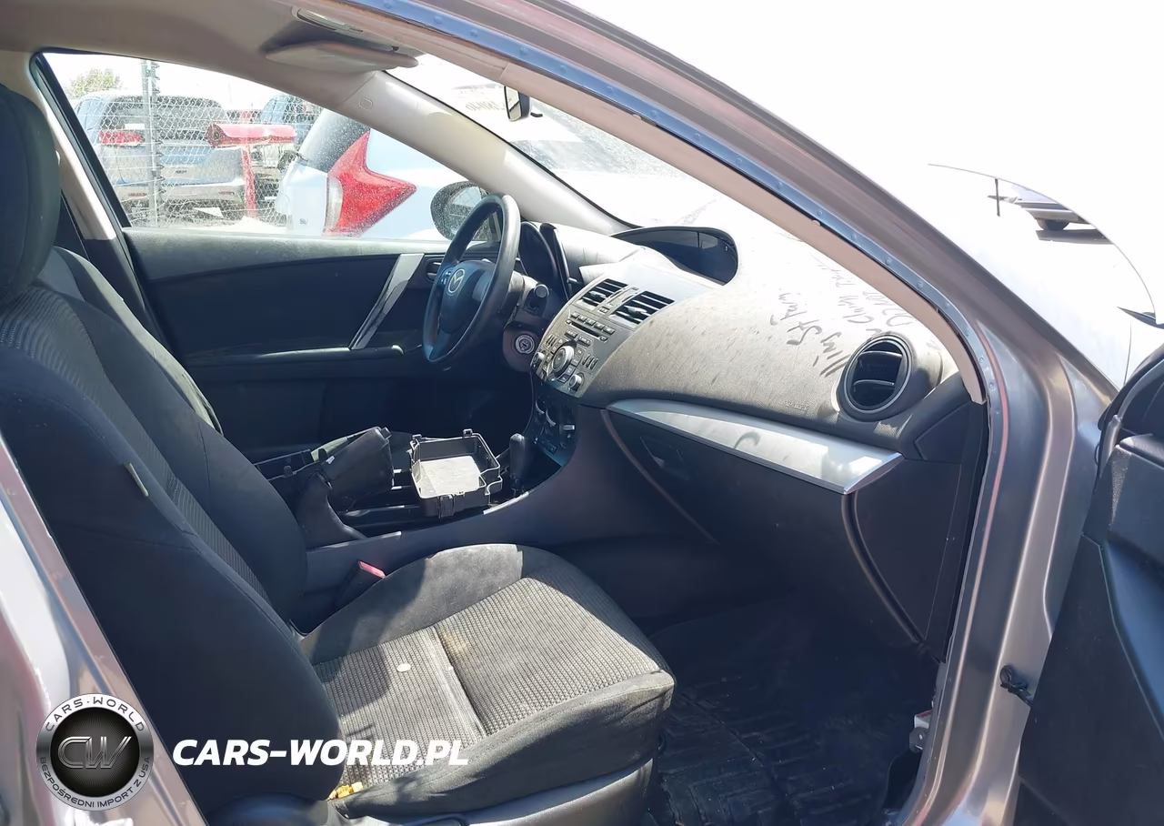 2012 Mazda Mazda3 I Sport VIN:JM1BL1UF8C1580147 - 5