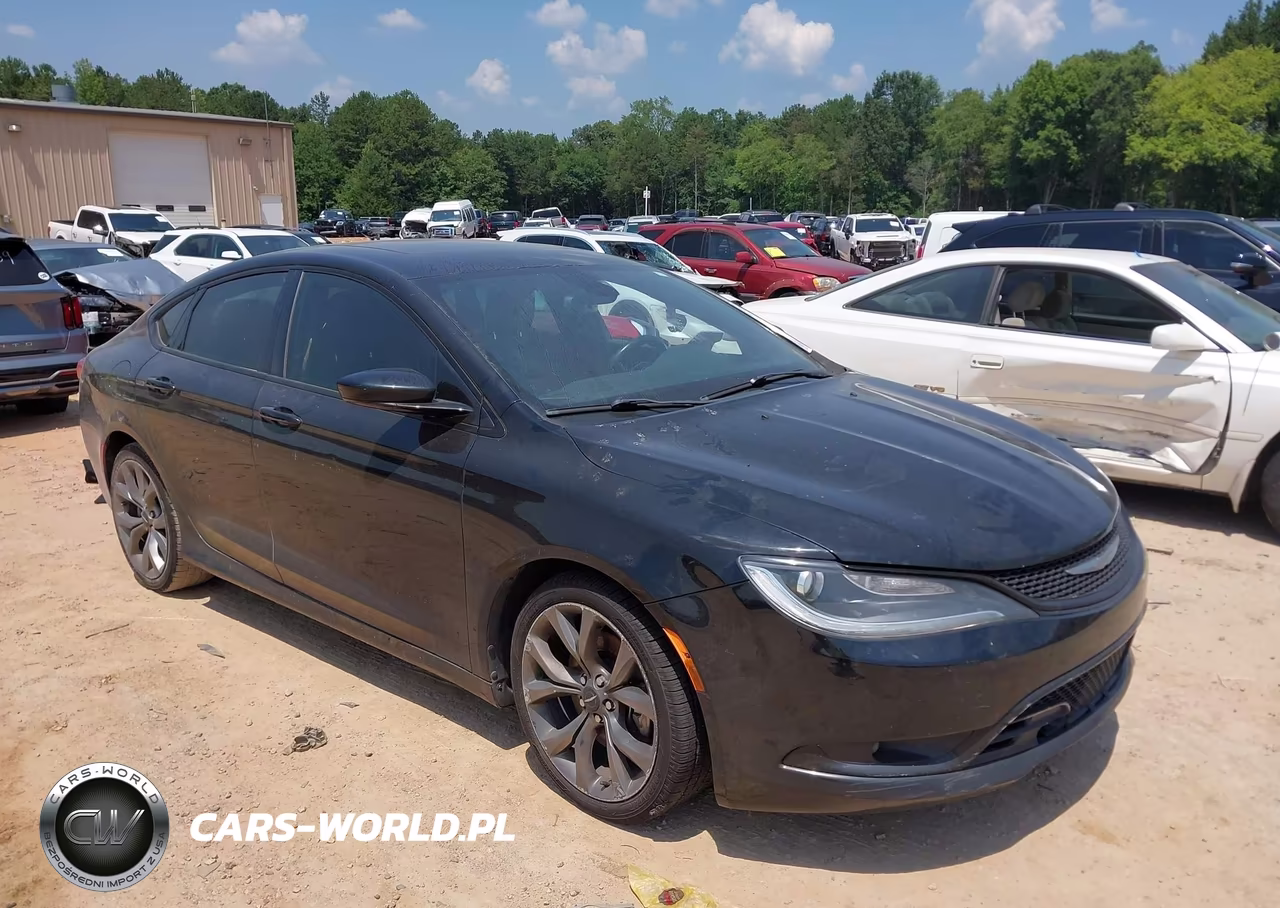 2015 Chrysler 200 S