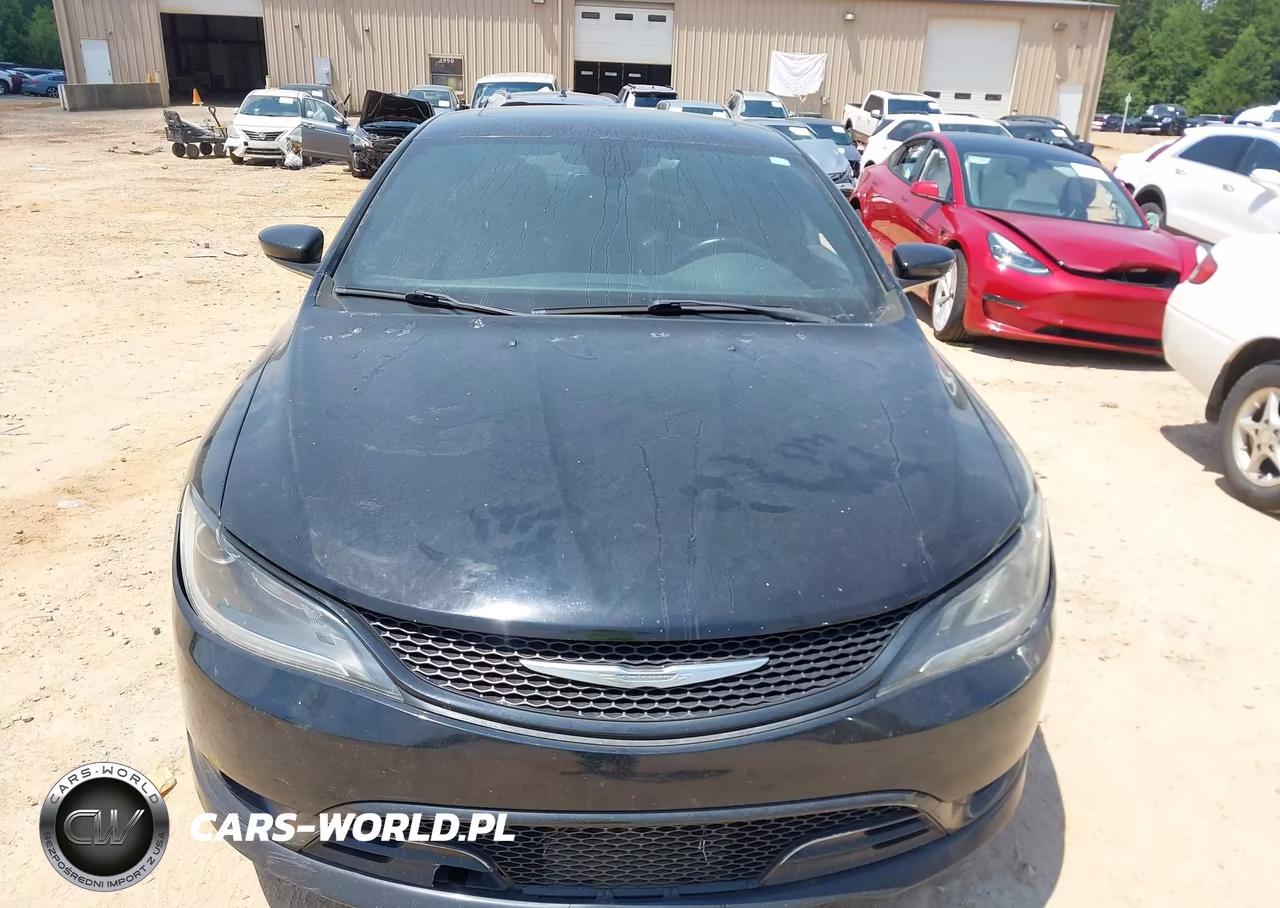 2015 Chrysler 200 S VIN:1C3CCCBG2FN686509 - 12