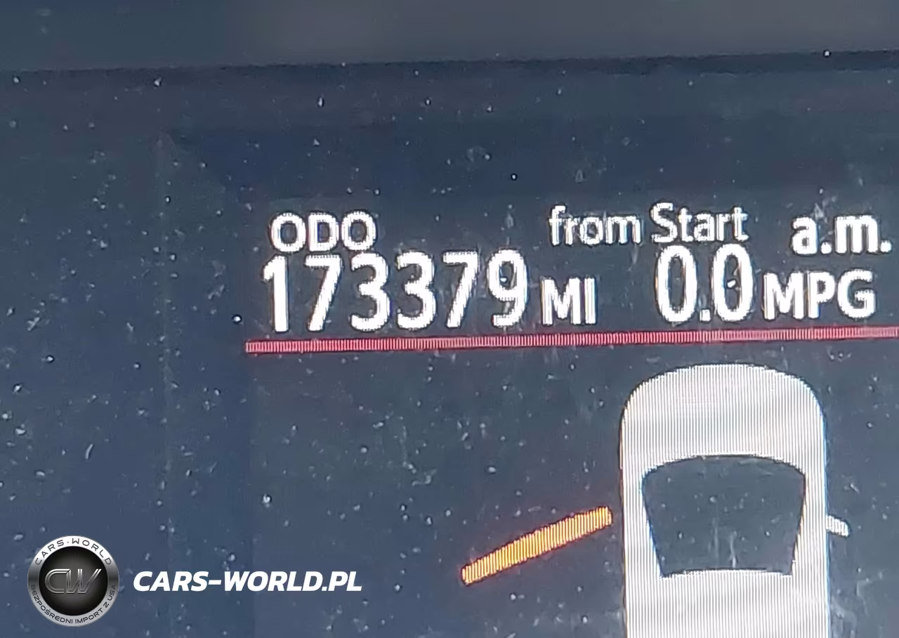 2016 Toyota Prius C Two VIN:JTDKDTB39G1118025 - 16