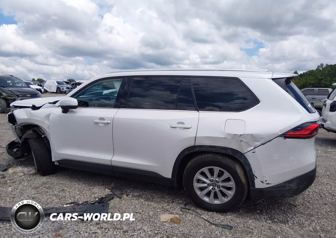 2024 Toyota Grand Highlander Xle VIN:5TDAAAB50RS026317 - 14