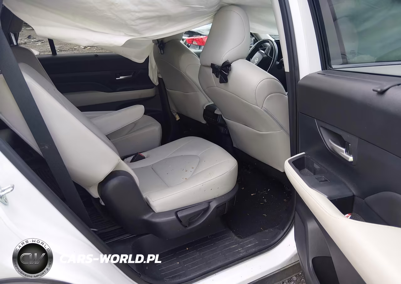 2024 Toyota Grand Highlander Xle VIN:5TDAAAB50RS026317 - 8