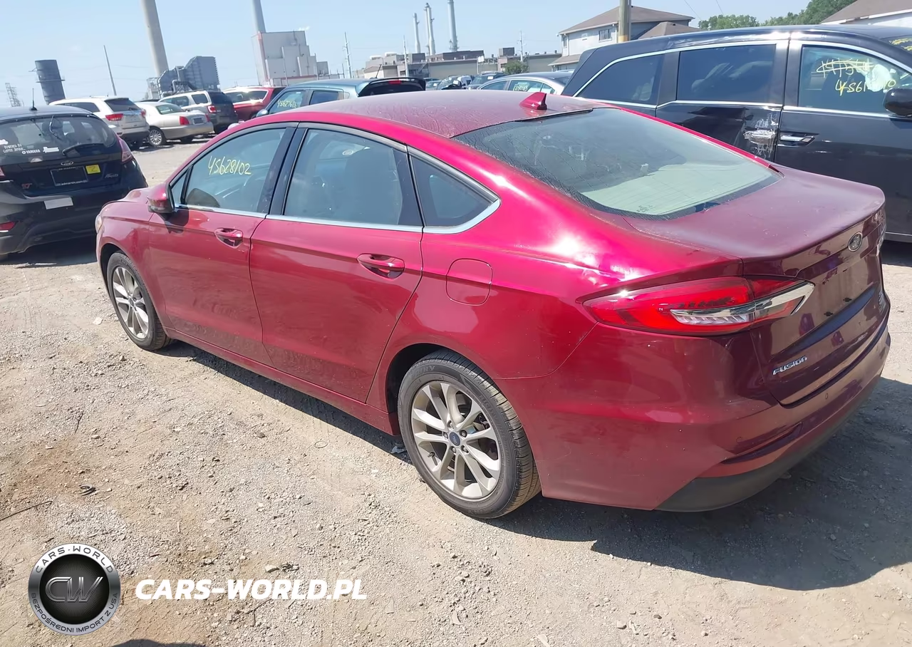 2019 Ford Fusion Se VIN:3FA6P0HD8KR133479 - 3