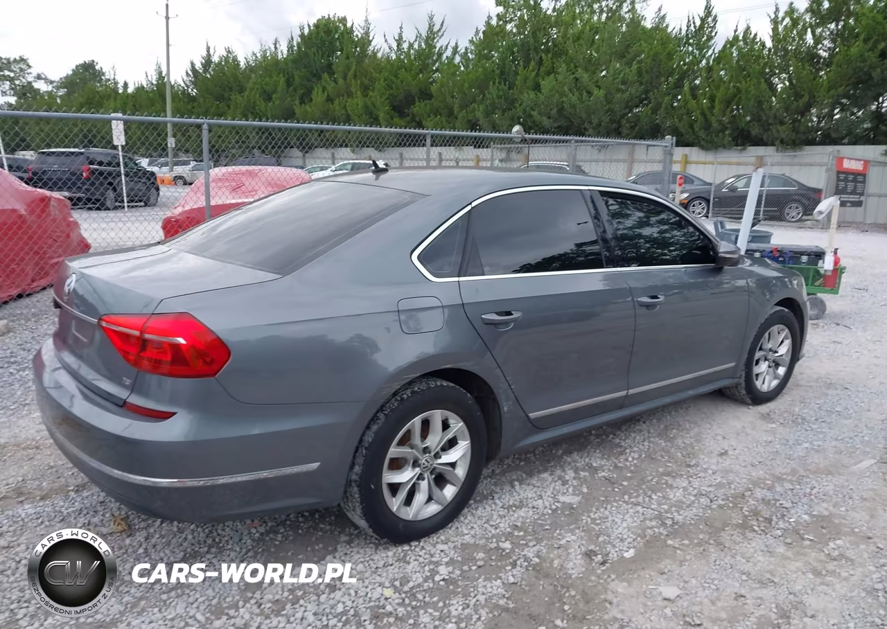 2016 Volkswagen Passat 1.8T S VIN:1VWAT7A30GC042476 - 4