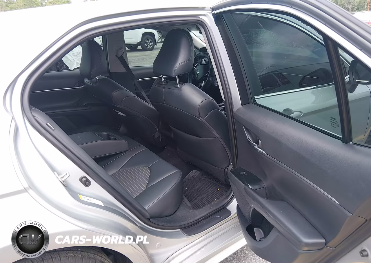 2018 Toyota Camry Se VIN:4T1B11HK3JU656636 - 8