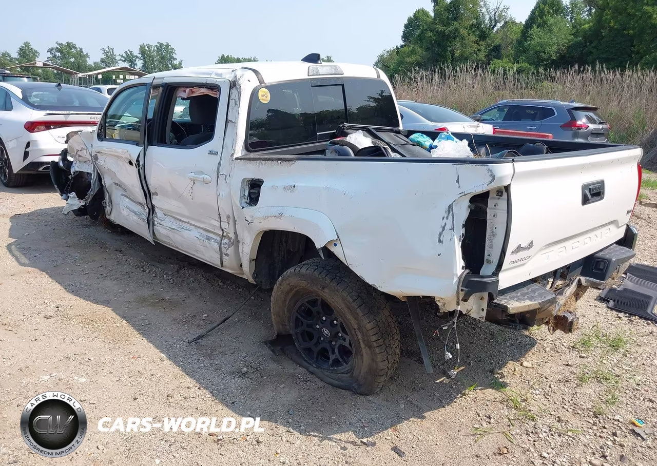 2020 Toyota Tacoma Sr5 V6 VIN:3TMCZ5AN7LM345201 - 3