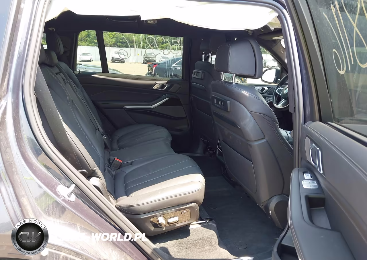 2020 BMW X7 xDrive40I VIN:5UXCW2C04L0E74316 - 8