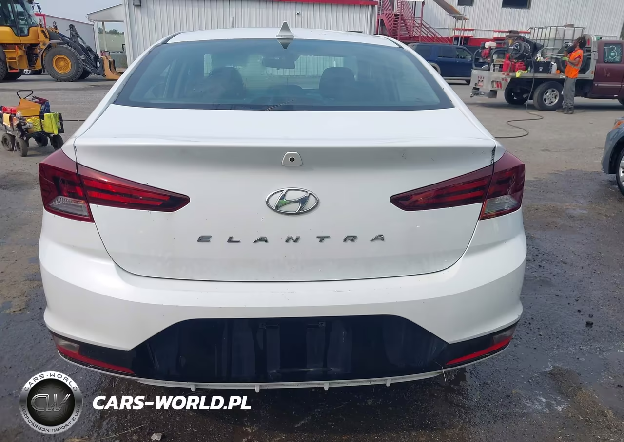 2020 Hyundai Elantra Sel VIN:5NPD84LF6LH545905 - 16