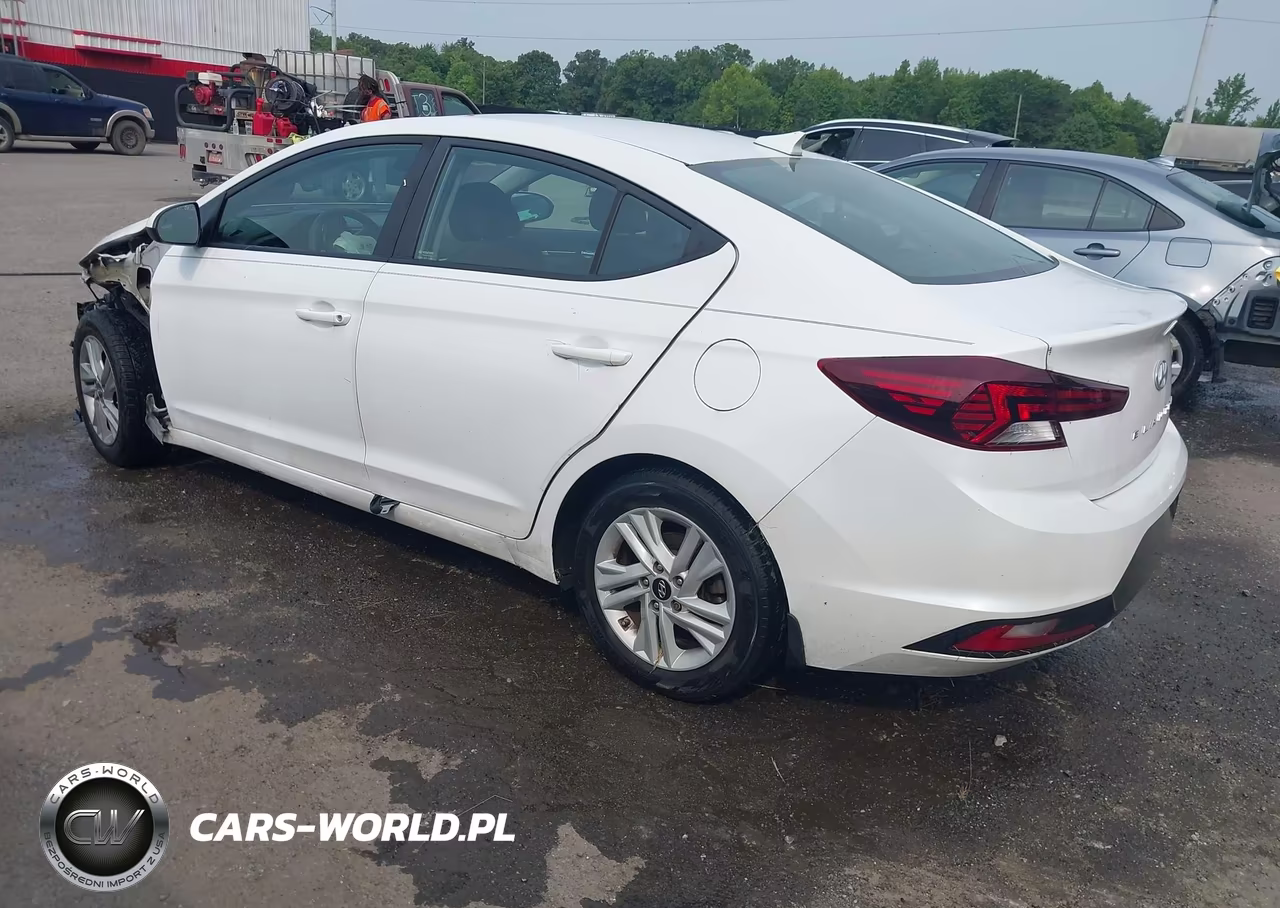 2020 Hyundai Elantra Sel VIN:5NPD84LF6LH545905 - 3