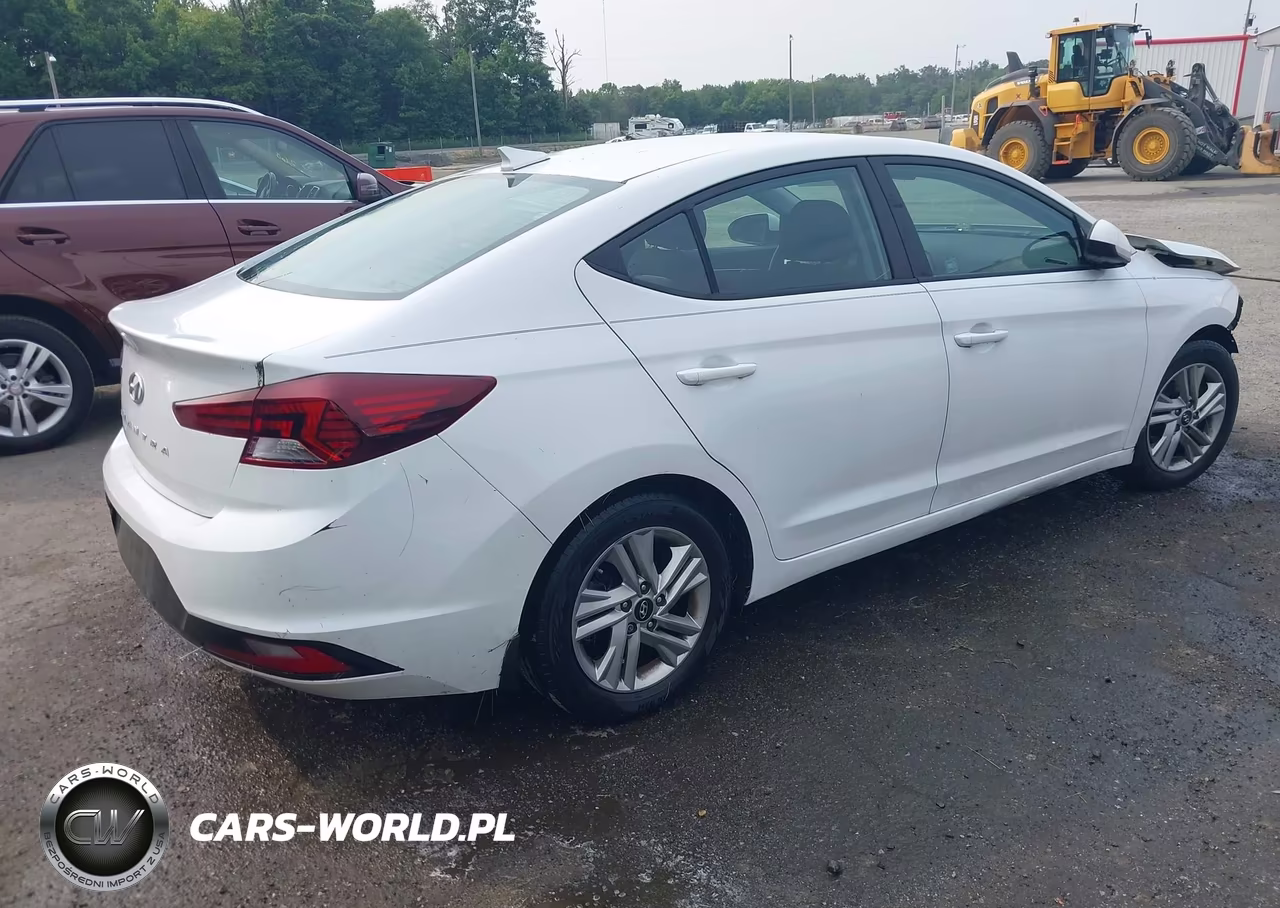 2020 Hyundai Elantra Sel VIN:5NPD84LF6LH545905 - 4