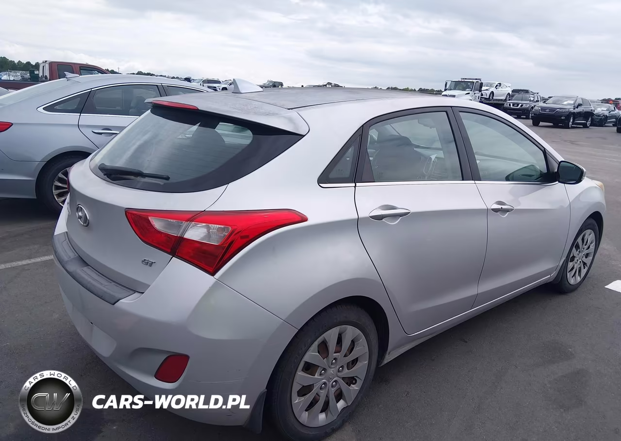 2016 Hyundai Elantra Gt VIN:KMHD35LH0GU270769 - 4