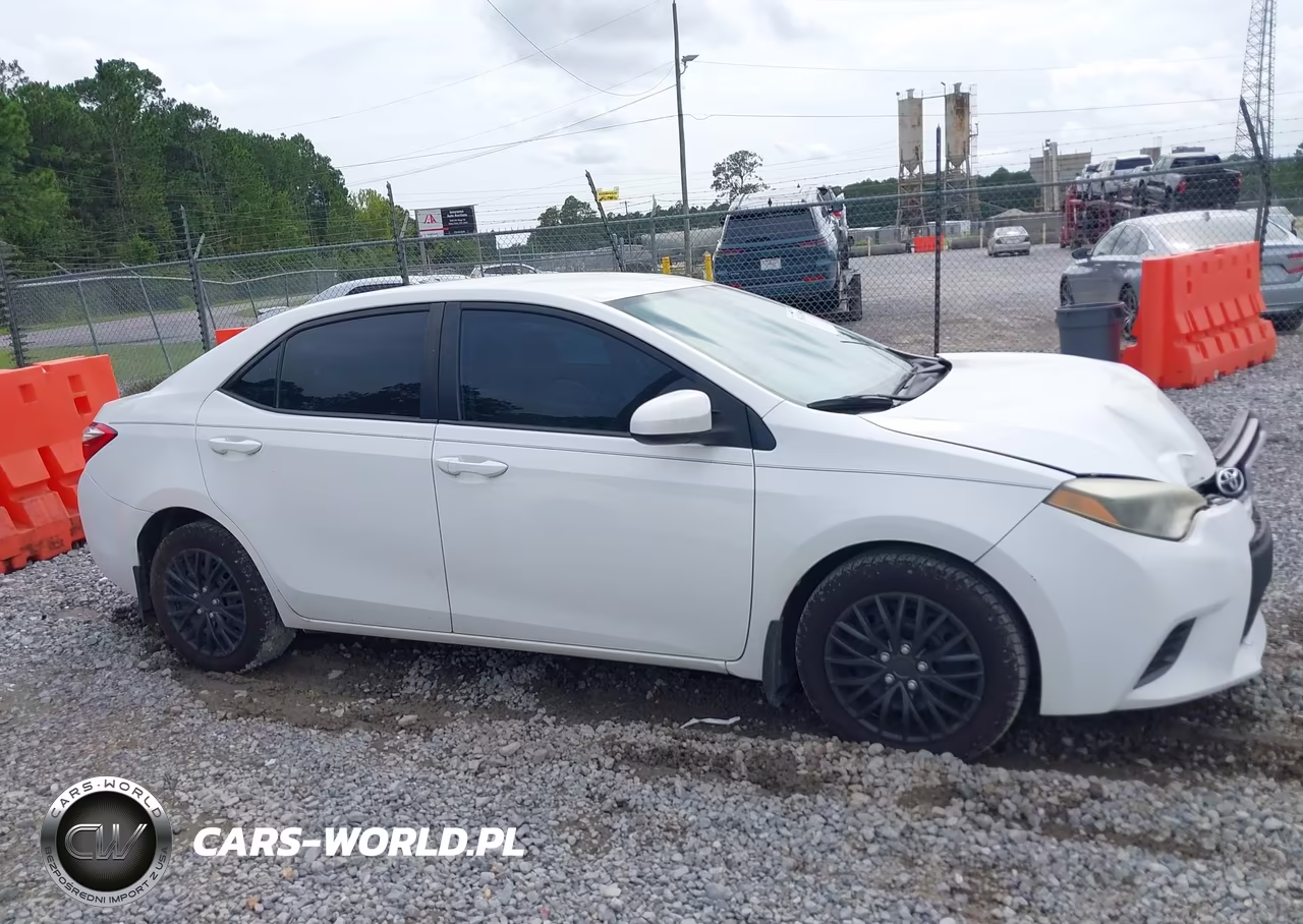 2016 Toyota Corolla Le VIN:2T1BURHE0GC569447 - 13
