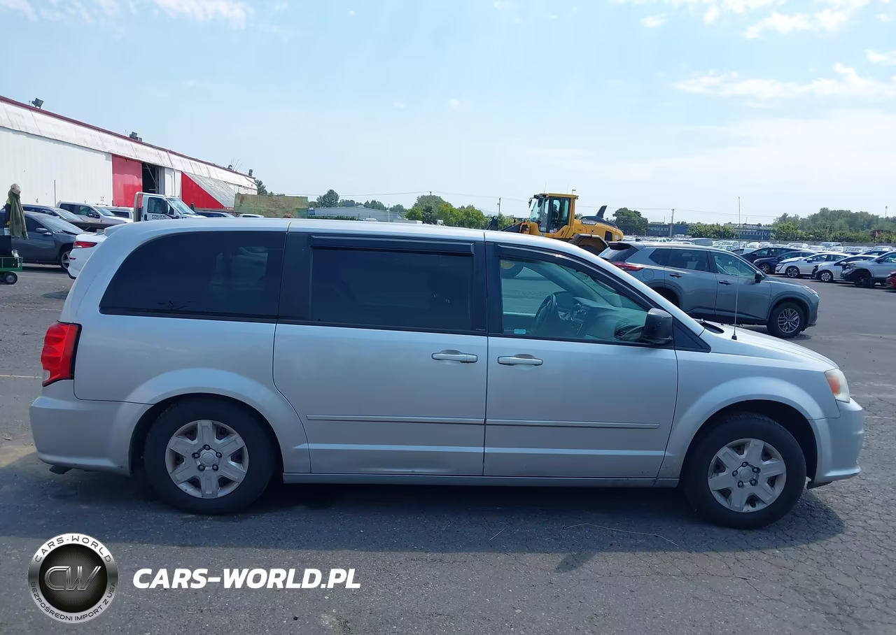 2011 Dodge Grand Caravan Express VIN:2D4RN4DG7BR700357 - 14