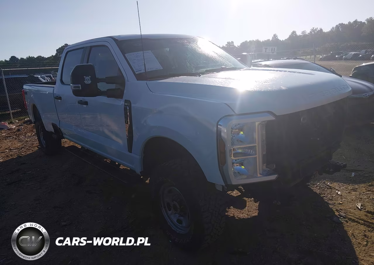 2024 Ford F-250 Xl – zdjęcie 1 z 17