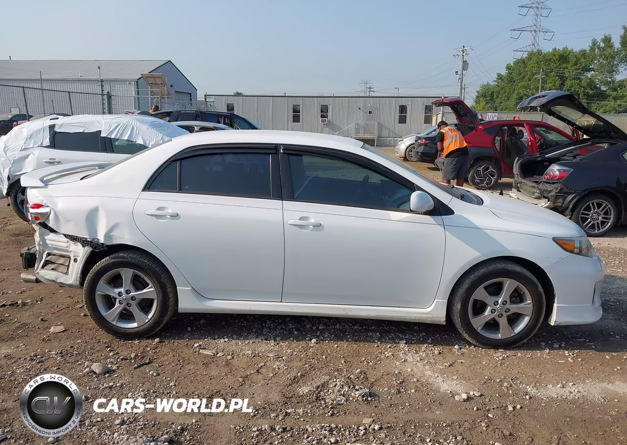 2011 Toyota Corolla S VIN:2T1BU4EE1BC608241 - 14