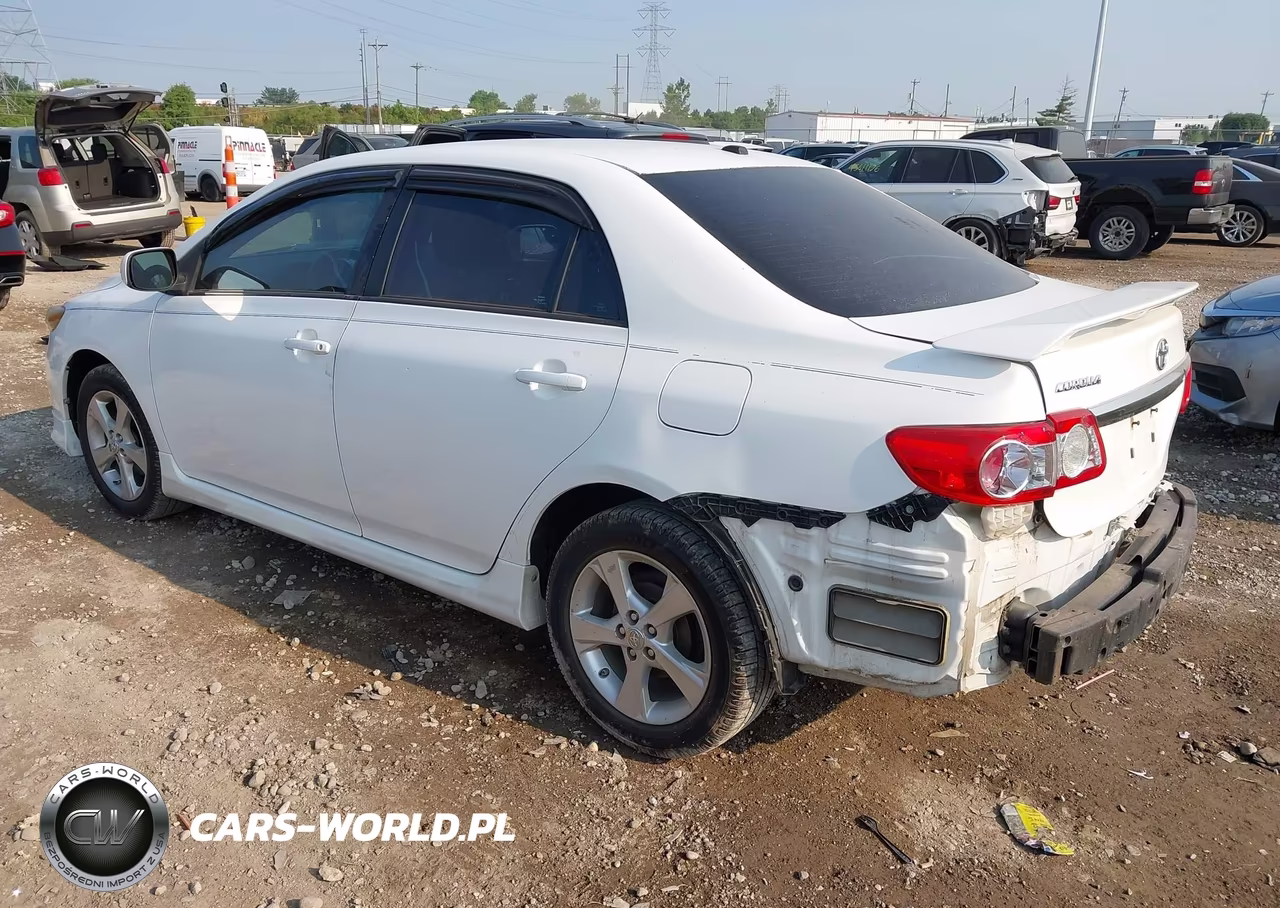 2011 Toyota Corolla S VIN:2T1BU4EE1BC608241 - 3