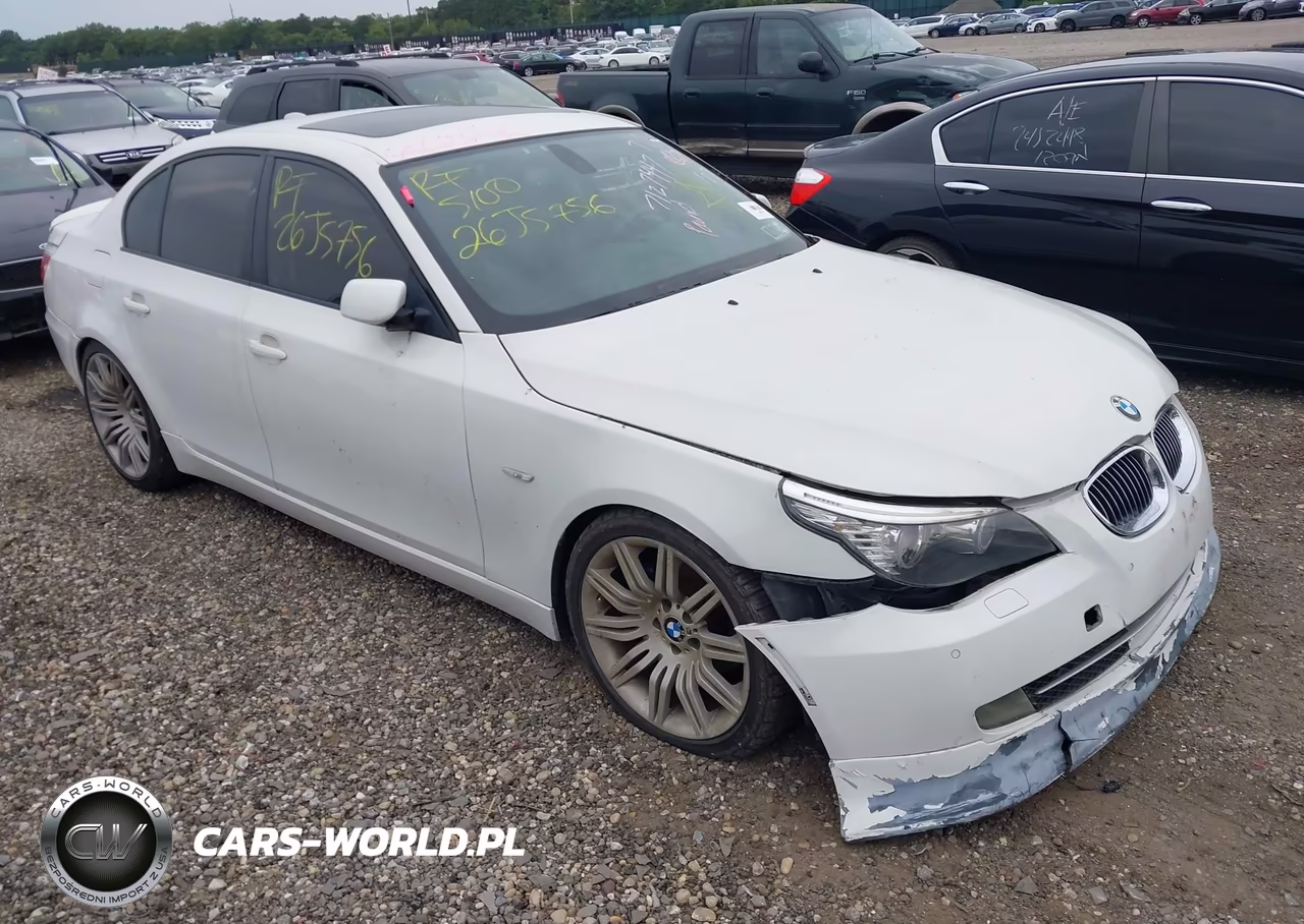 2010 BMW 528I
