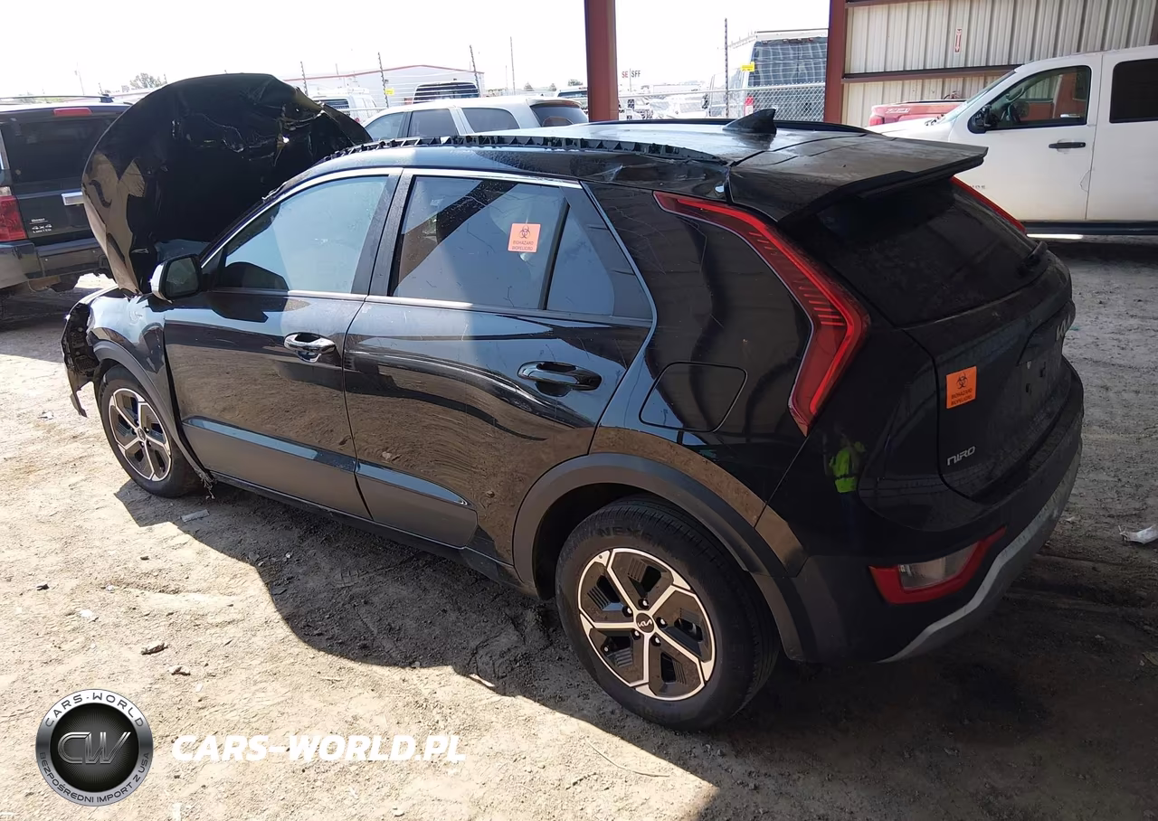 2024 Kia Niro Lx VIN:KNDCP3LE6R5132701 - 3