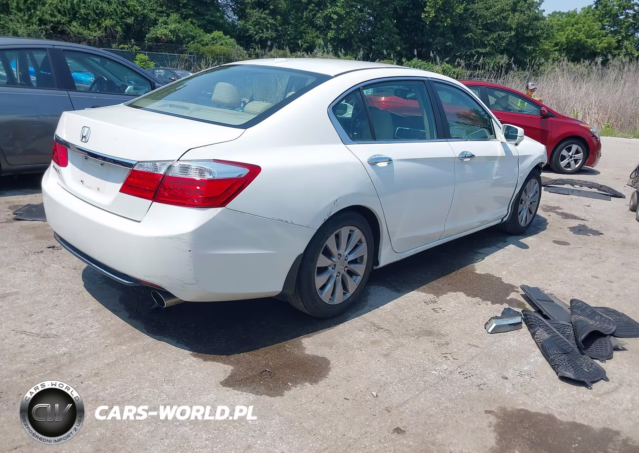 2013 Honda Accord Ex-L VIN:1HGCR2F83DA018716 - 4