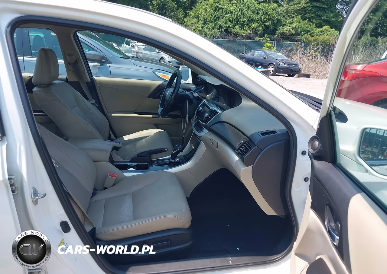 2013 Honda Accord Ex-L VIN:1HGCR2F83DA018716 - 5
