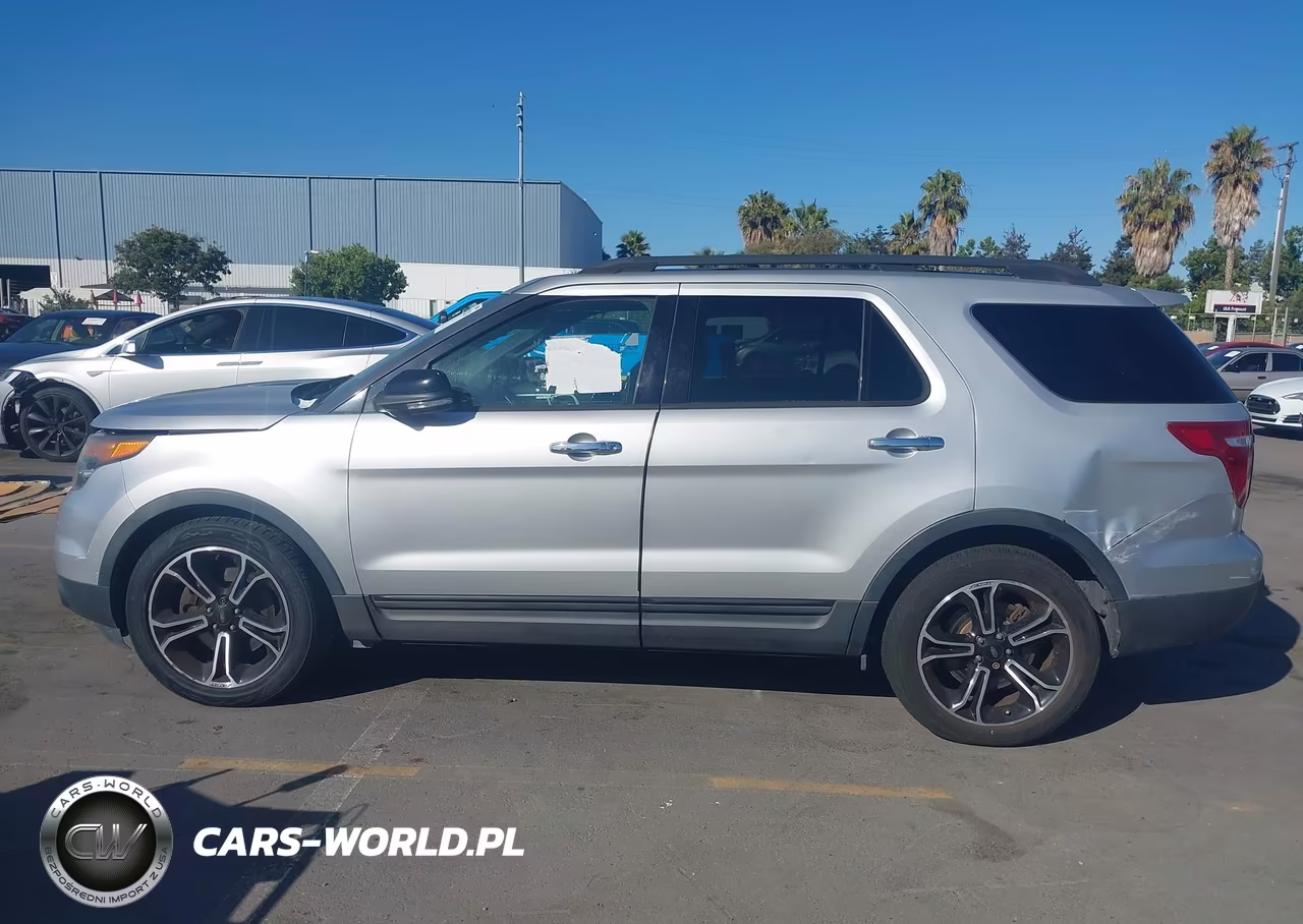 2013 Ford Explorer Sport VIN:1FM5K8GT1DGB53915 - 14