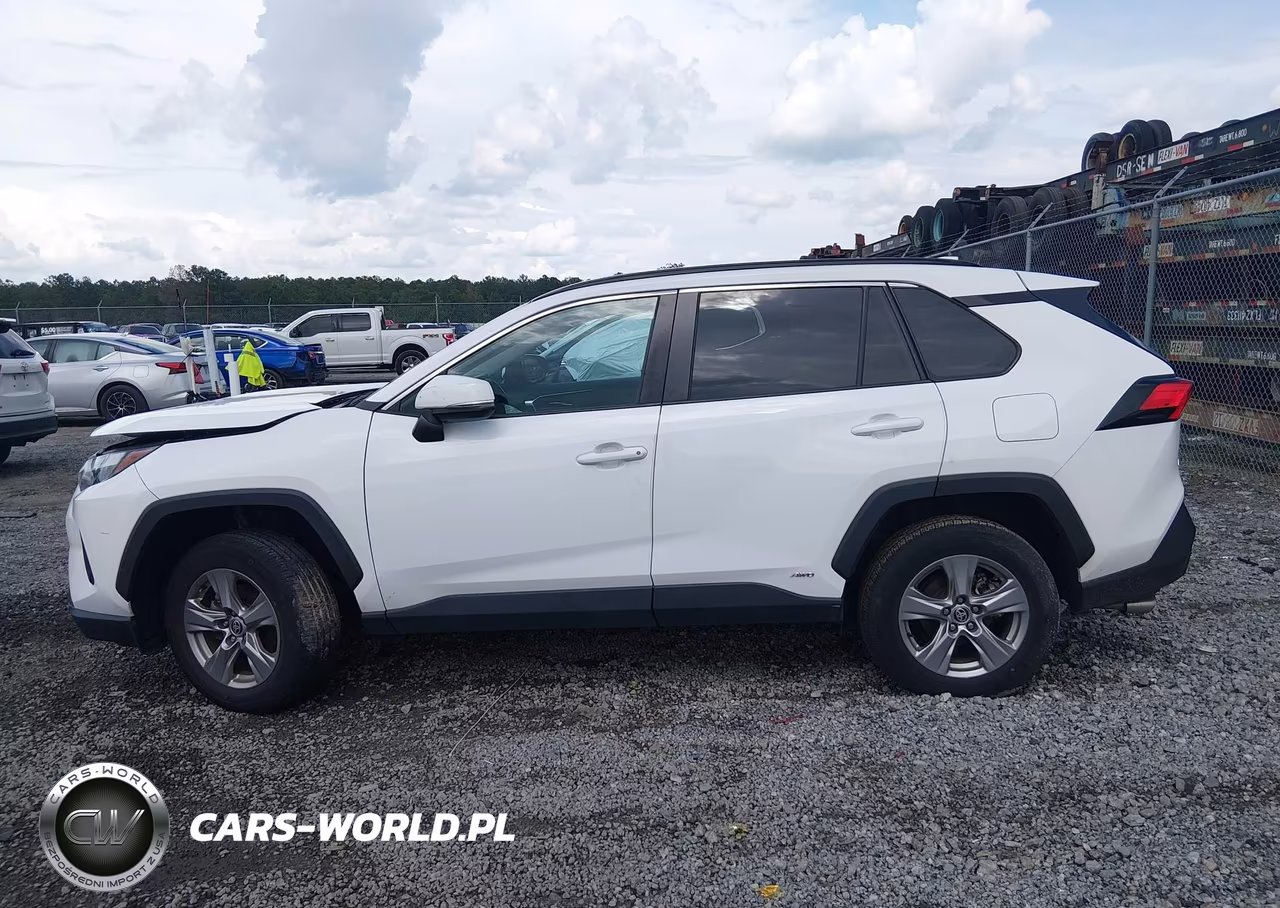 2022 Toyota Rav4 Hybrid Xle VIN:2T3RWRFV2NW135707 - 15