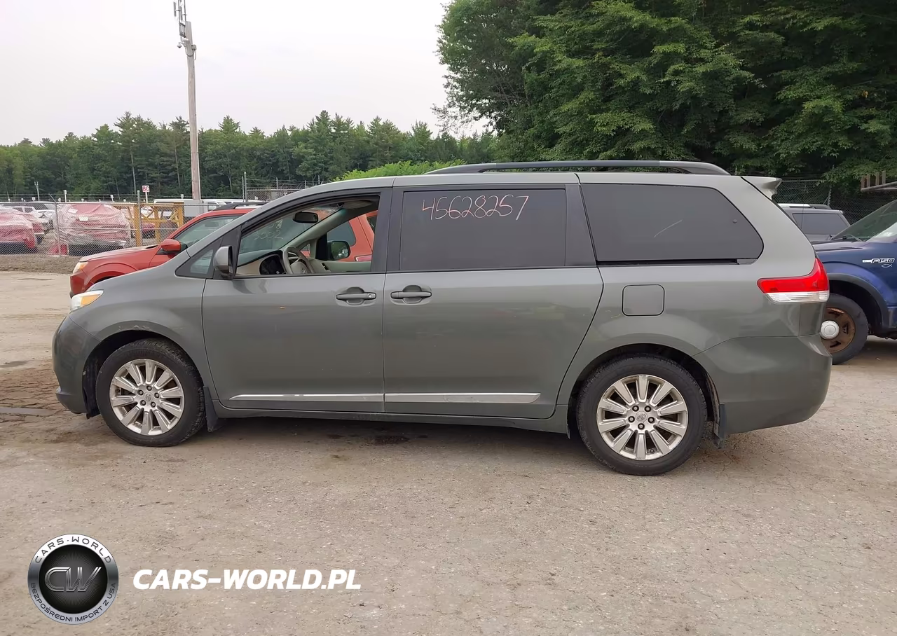 2011 Toyota Sienna Le VIN:5TDJK3DC4BS011779 - 14