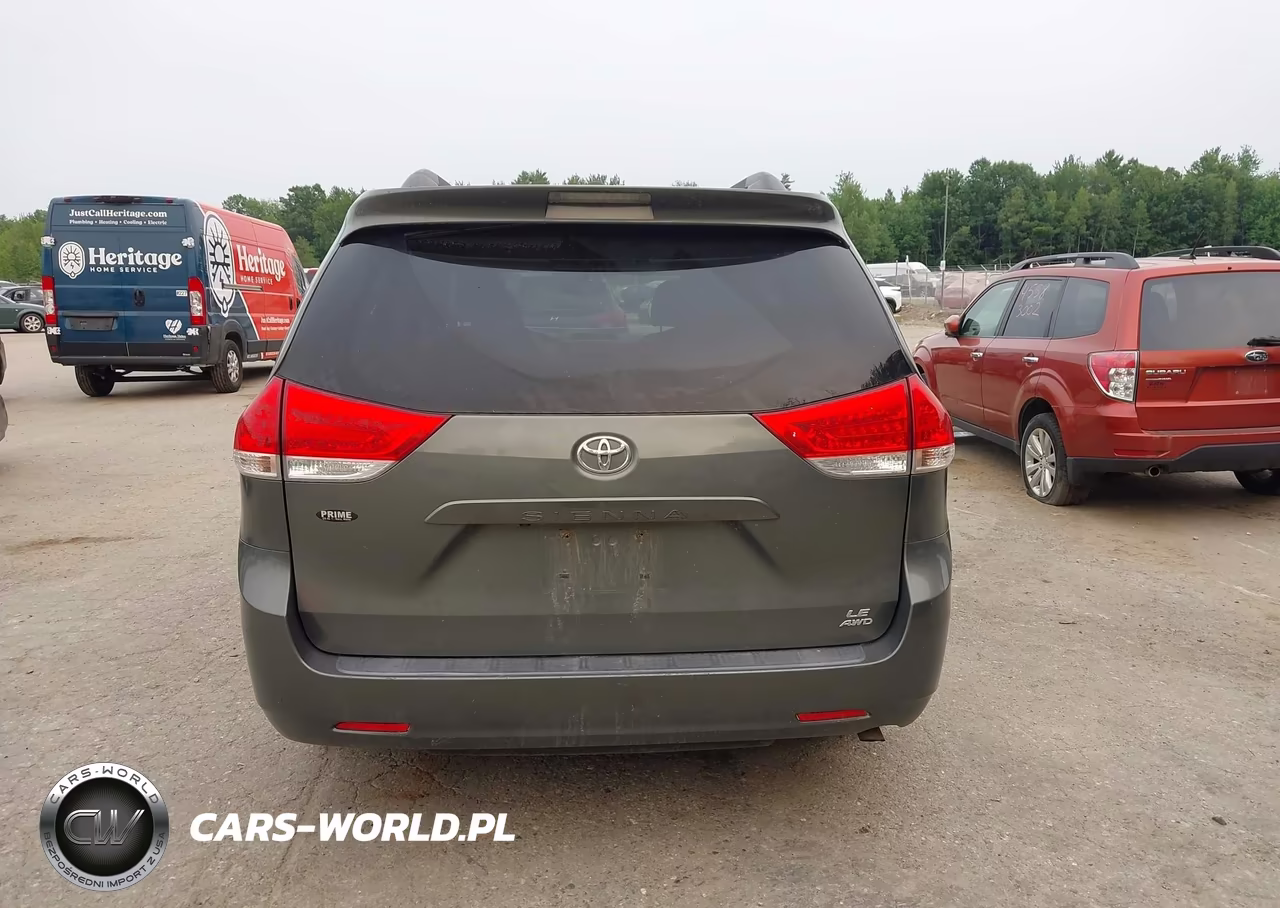 2011 Toyota Sienna Le VIN:5TDJK3DC4BS011779 - 16