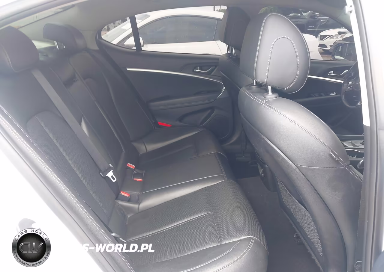 2020 Genesis G70 2.0T Rwd VIN:KMTG64LA3LU051161 - 8