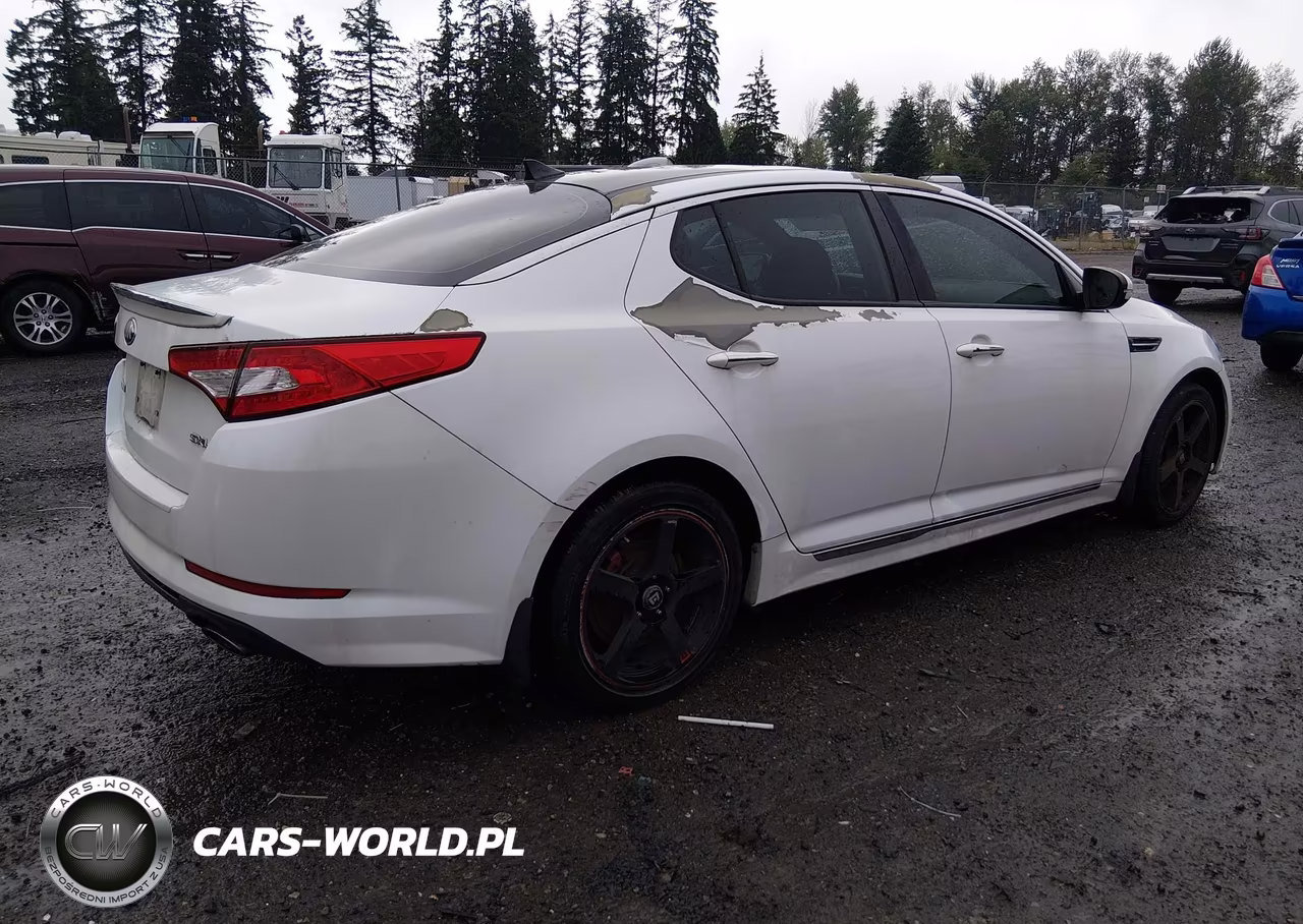 2013 Kia Optima Sx VIN:5XXGR4A60DG234092 - 4