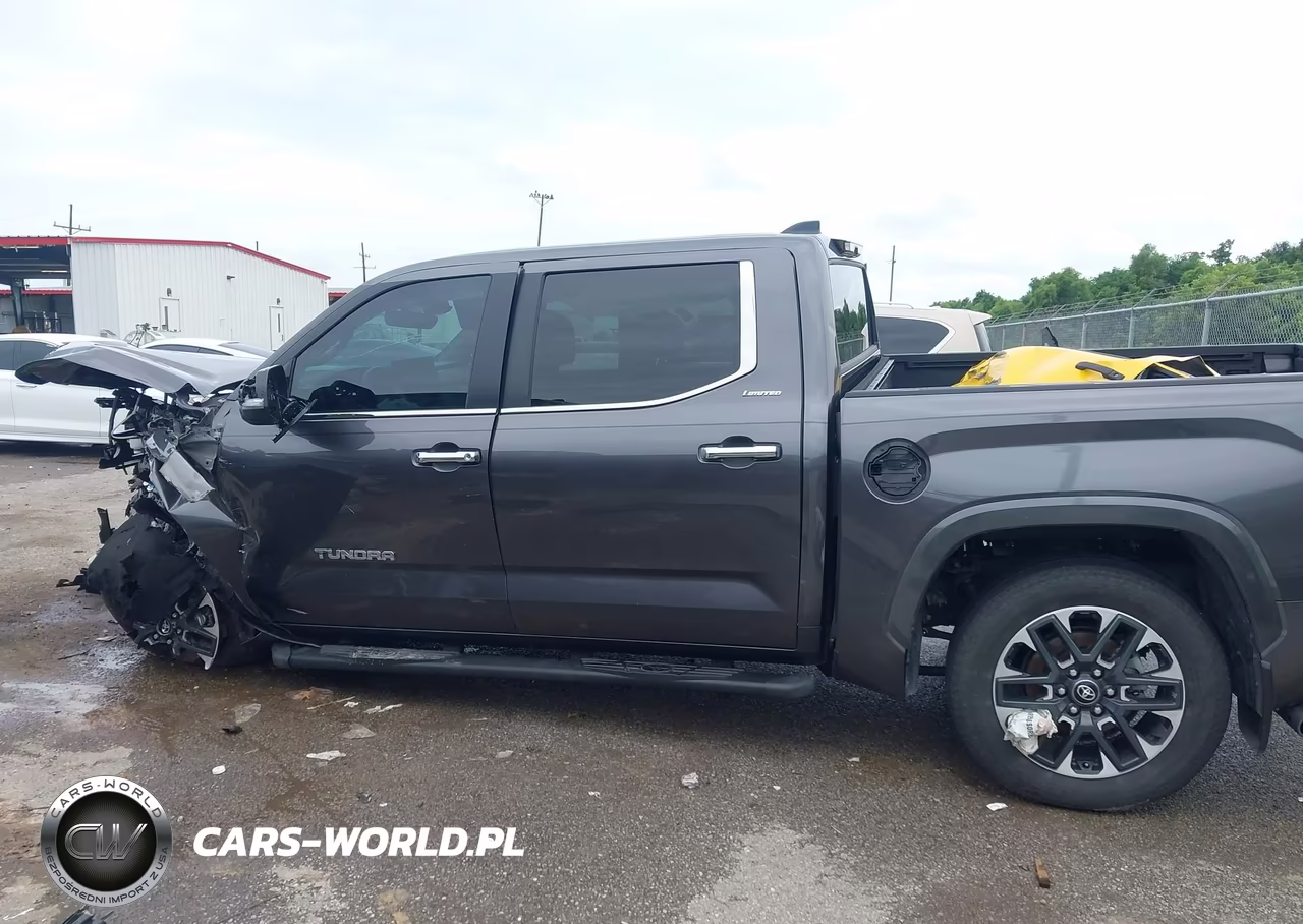 2025 Toyota Tundra Limited VIN:5TFJA5DB2SX313085 - 14