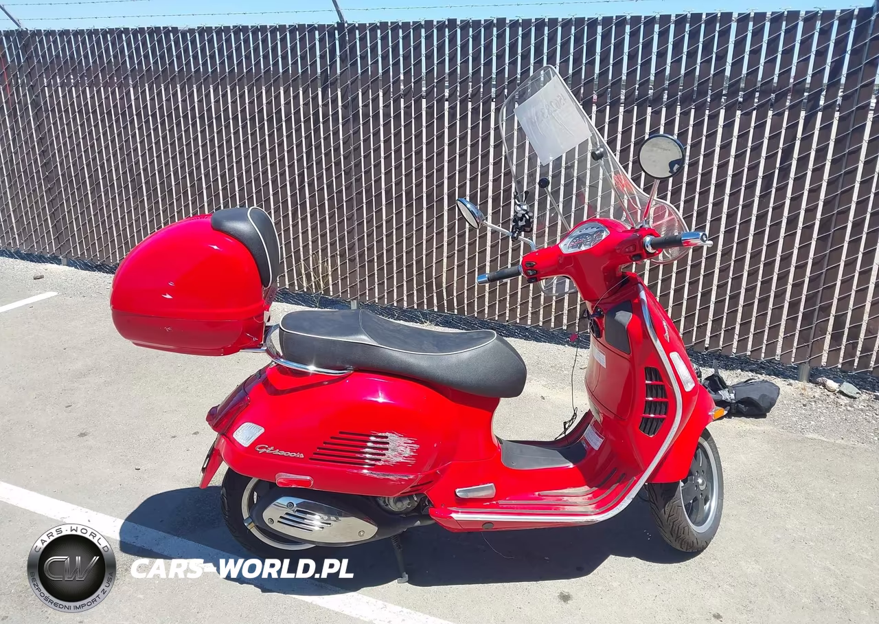 2013 Vespa Gts 300 Super VIN:ZAPM459LXD5703581 - 12