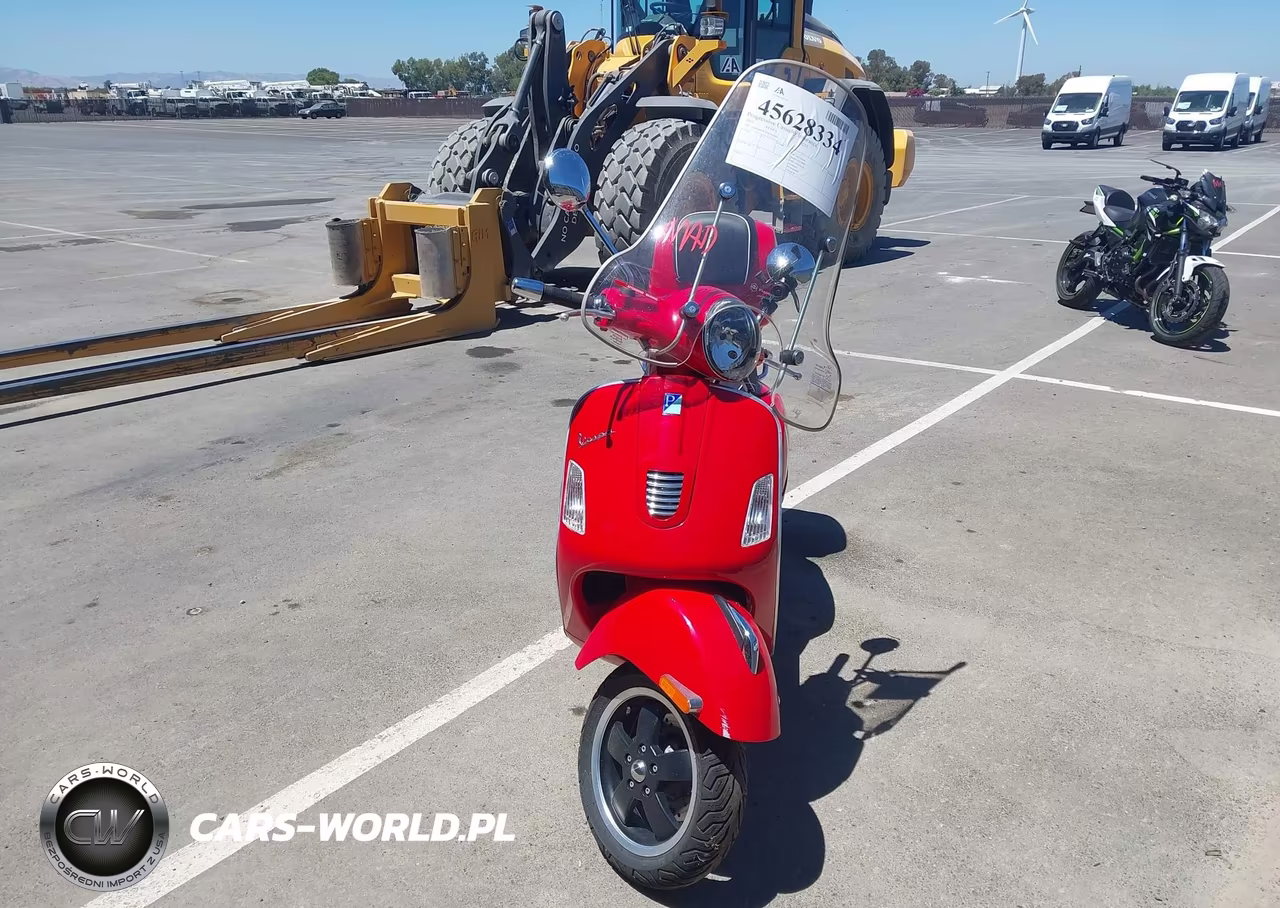 2013 Vespa Gts 300 Super VIN:ZAPM459LXD5703581 - 5