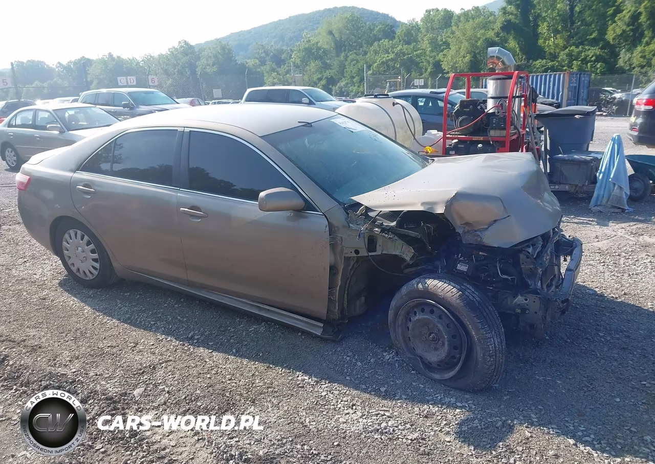 2009 Toyota Camry Le V6 – zdjęcie 1 z 16